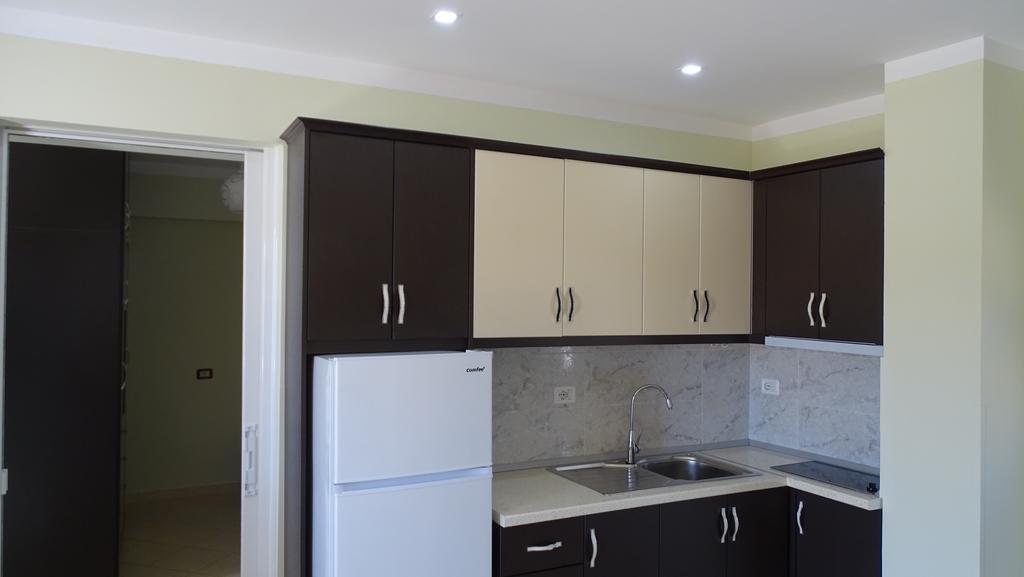 Modern Sea View Apartment Ксамил Экстерьер фото